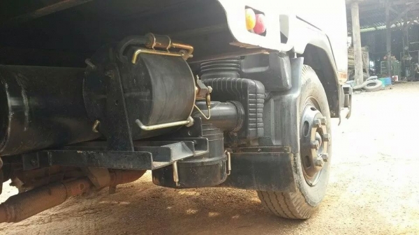 มิตซู แคนเตอร์FE649 ดั้ม หิน ทราย รถปี 48 มิตซู แคนเตอร์FE649 ดั้ม หิน ทราย รถปี 48