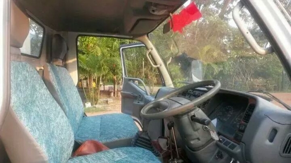 มิตซู แคนเตอร์FE649 ดั้ม หิน ทราย รถปี 48 มิตซู แคนเตอร์FE649 ดั้ม หิน ทราย รถปี 48