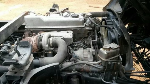 มิตซู แคนเตอร์FE649 ดั้ม หิน ทราย รถปี 48 มิตซู แคนเตอร์FE649 ดั้ม หิน ทราย รถปี 48