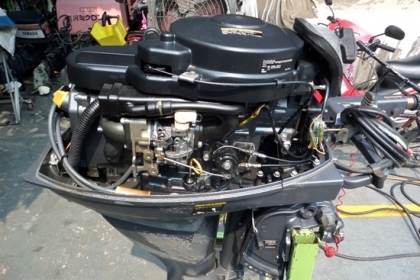 ขาย เครื่องเรือYAMAHA 25 แรง 4 จังหวะ หาง 21 สภาพพร้อมใช้ เครื่องติดง่ายน้ำออกเดินดี นำเข้าจากญี่ปุ่น ราคา 52,000