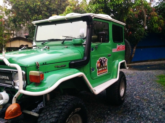 LAND CRUISER FJ 40 TOYOTA