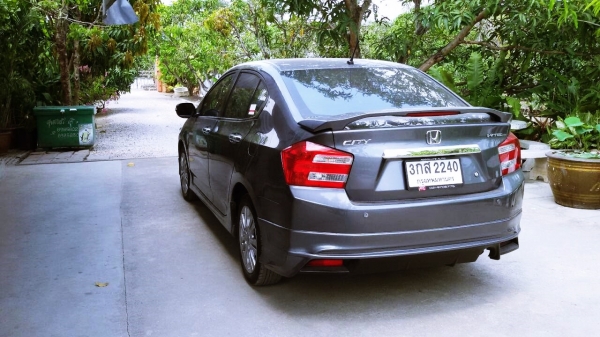 2013 HONDA CITY 1.5AT SVรุ่นTOPสุด  i-VTEC Modulo สภาพนางฟ้าราคาถูกด่วนๆ