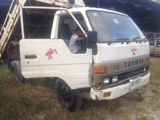 6ลัอดั้ม115แรง...Toyota BU88-0004462 รถสภาพดีสวยใช้ได้เล่มพร้อม