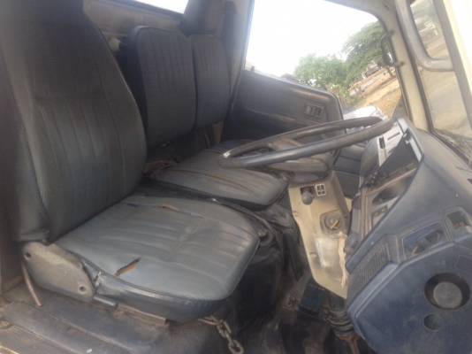 6ลัอดั้ม115แรง...Toyota BU88-0004462 รถสภาพดีสวยใช้ได้เล่มพร้อม