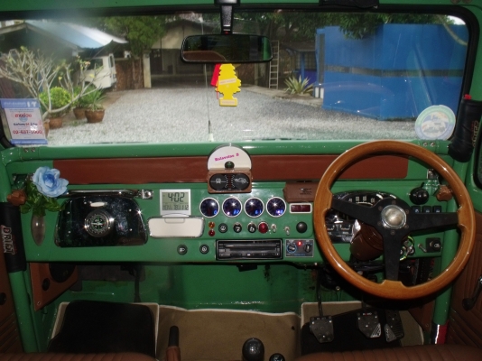 TOYOTA LAND CRUISER FJ 40 TOYOTA LAND CRUISER FJ 40