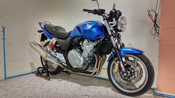 ขาย Honda Cb400 V-tech4 Revo ปี2008 เดิมๆสวยๆครับ