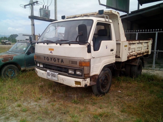 6 ล้อดั้ม 115 แรง TOYOTA BU88-0004462 รถสภาพดีพร้อมใช้ เครื่องดี คัสซีสวย ดั้มยาว 3.80 ม.