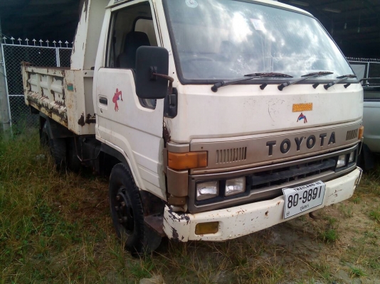 6 ล้อดั้ม 115 แรง TOYOTA BU88-0004462 รถสภาพดีพร้อมใช้ เครื่องดี คัสซีสวย ดั้มยาว 3.80 ม.