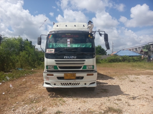 สิบล้อหัวลาก 270  แรงม้า      แม่+ลูกหาง3เพลาห้างแท้   พร้อมใช้งาน เล่มพร้อม..