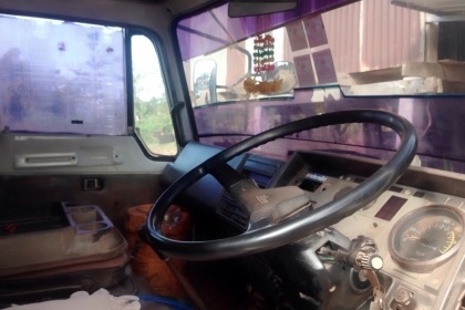 HINO SUMO FM227 - 220 HP EM100 สิบล้อดั๊มพ์ 2 เพลา กระบะดั๊มพ์มิเนียม 12 ตันสภาพดีสวยพร้อมบรรทุกหนักได้เลยครับ เครื่องยนต์เดิมๆเกียร์เดิมแรงดีไม่มีเยิ้ม หัวเก๋งสวยไม่มีผุภายในเก๋งคอนโซลสวยครบ พวงมาลัยเพาเวอร์ ระบบเบรคทริ๊ปฟี้ครบ ช่วงล่างแน่นคัชซีไม่มีบวม