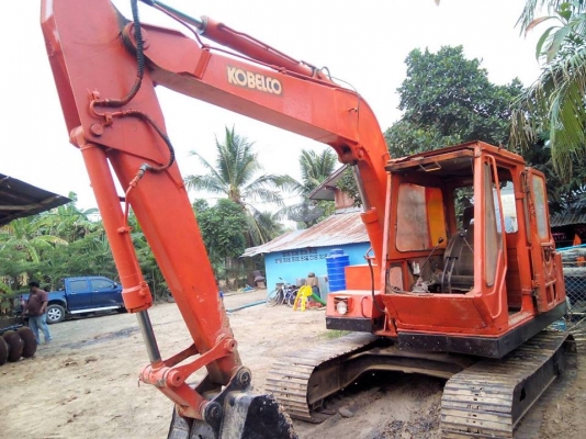 ***ขายแล้วครับขอบคุณ Truck2hand ขาย แบคโฮ ราคาเบาๆ KOBELCO SK03 (มาร์ควัน) เทียบเท่า PC-60 เครื่องเดิม ปั้มนิ้ว เครื่องISUZU C240-74HP 4สูบ เครื่องดี แห้งดี แรง แน่น ปั้มดี แรง ทำงานดี เร็วดี บูมอาร์มดี มีปะมีดามบ้าง บุ้งกี๋ดี บูท/สลัก ดี
