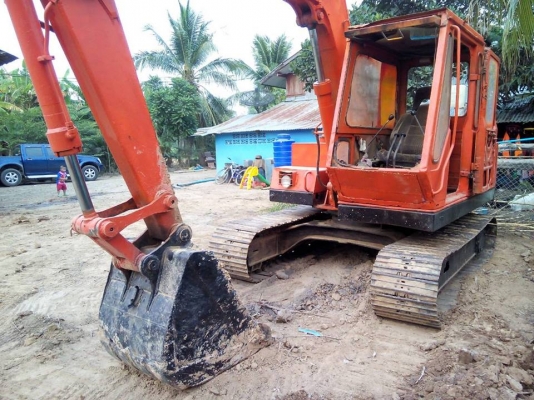 ***ขายแล้วครับขอบคุณ Truck2hand ขาย แบคโฮ ราคาเบาๆ KOBELCO SK03 (มาร์ควัน) เทียบเท่า PC-60 เครื่องเดิม ปั้มนิ้ว เครื่องISUZU C240-74HP 4สูบ เครื่องดี แห้งดี แรง แน่น ปั้มดี แรง ทำงานดี เร็วดี บูมอาร์มดี มีปะมีดามบ้าง บุ้งกี๋ดี บูท/สลัก ดี