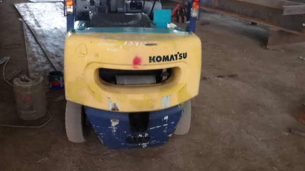 ขายฟอร์คลิฟต์ น้ำหนัก1.5 ตัน สภาพเก่านอก ในราคา 105,000 บาท ต่อรองราคาได้ สนใจติดต่อ 081-917-6906 (คุณปิ่น) ขายฟอร์คลิฟต์ น้ำหนัก1.5 ตัน สภาพเก่านอก ในราคา 105,000 บาท ต่อรองราคาได้ สนใจติดต่อ 081-917-6906 (คุณปิ่น)