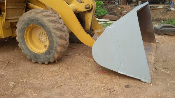 ขายรถตักWA100 ราคา 950,000 บาท ต่อรองราคาได้ สนใจติดต่อ 081-917-6906 (คุณปิ่น) ขายรถตักWA100 ราคา 950,000 บาท ต่อรองราคาได้ สนใจติดต่อ 081-917-6906 (คุณปิ่น)