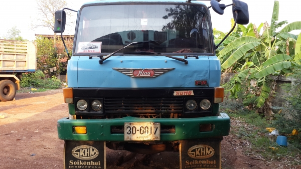 สิบล้อดั้ม SUMO 226 สองเพลา