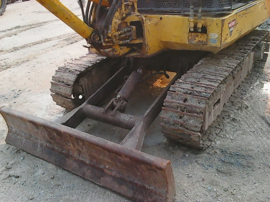 ขายแบ็คโฮ  KOMATSU   PC30 พร้อมใช้งาน