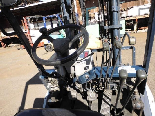 ขายรถโฟล์คลิฟท์มือสอง KOMATSU รุ่น FG20-11 ราคา 145,000 บาท นำเข้าจากประเทศญี่ปุ่น 100\% ไม่เคยใช้งานในประเทศไทย