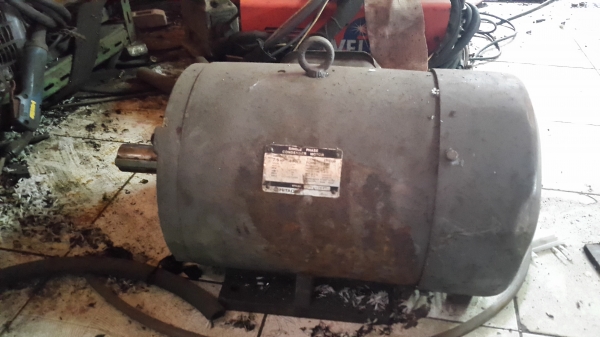 ขายมอเตอร์ 7 แรง ไฟ 220 v ฮิตาสิ ใช้งานได้ปกติ