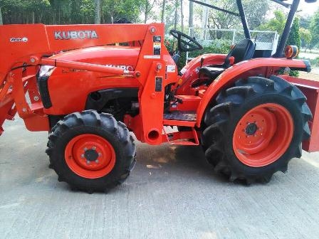 ขายรถไถ Kubota L3608(4WD) พร้อมบุ้งกี๋ รถใช้งาน73ชั่วโมง