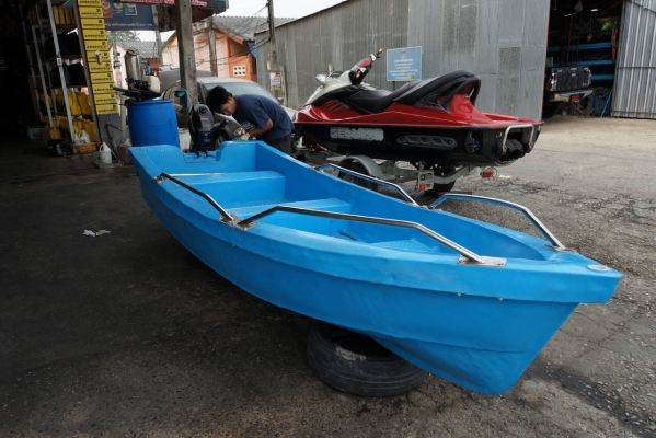 เรือขายแล้วครับ เหลือแต่เครื่อง ใครสนใจบ้าง ส่งฟรีถึงบ้านเลย