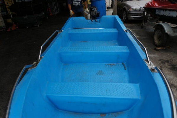 เรือขายแล้วครับ เหลือแต่เครื่อง ใครสนใจบ้าง ส่งฟรีถึงบ้านเลย