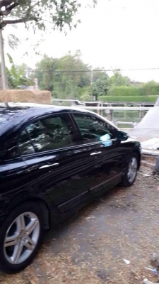 Honda Civic ปี06 (รถหลุดจำนำ) Honda Civic ปี06 (รถหลุดจำนำ)