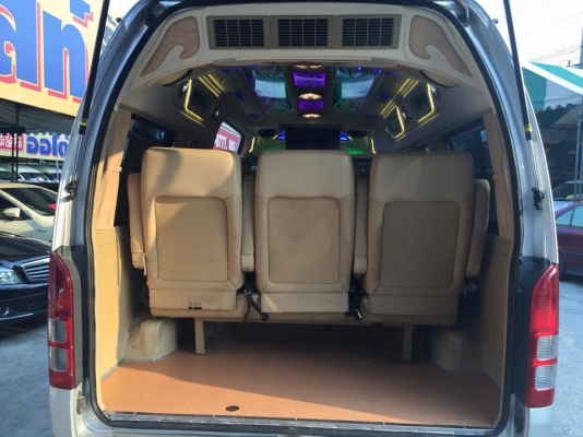 TOYOTA COMMUTER 2.5 ปี14D4D TOYOTA COMMUTER 2.5 ปี14D4D