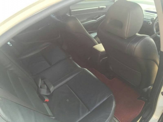 Honda Civic ปี12  (รถหลุดจำนำ)