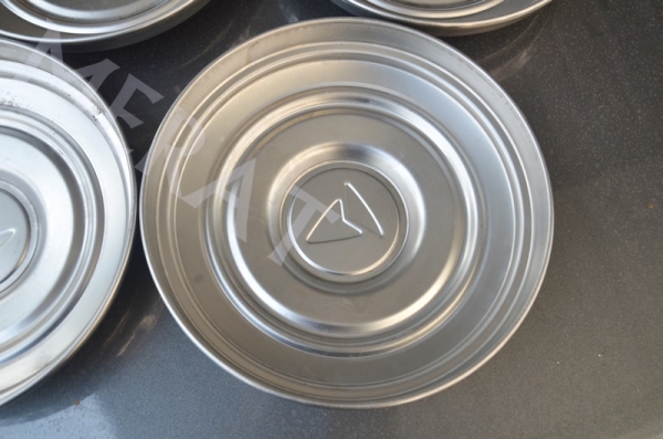 ขายฝาครอบล้อ toyota rn30 สภาพเกือบใหม่ 1 ชุด Benz 14 นิ้ว 1 ชุด ขายฝาครอบล้อ toyota rn30 สภาพเกือบใหม่ 1 ชุด Benz 14 นิ้ว 1 ชุด