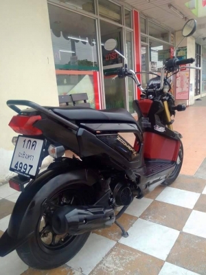 Honda Zoomer X ปลายปี 2556 สีดำแดง ตัวท๊อปสุด รุ่นคอมบายเบรค รถสวยเท่ห์มากๆ Honda Zoomer X ปลายปี 2556 สีดำแดง ตัวท๊อปสุด รุ่นคอมบายเบรค รถสวยเท่ห์มากๆ