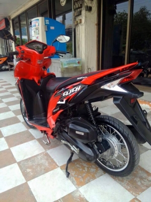 Honda Click 125 i ลาย Street รถสวยวิ๊งมากๆ ดูดีมีสไตล์ คุ้มค่าประหยัดน้ำมัน 27000 บาท Honda Click 125 i ลาย Street รถสวยวิ๊งมากๆ ดูดีมีสไตล์ คุ้มค่าประหยัดน้ำมัน 27000 บาท