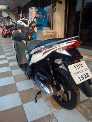 Honda Click 125 i ปี 2556 รุ่น idling stop ตัวท๊อป (ล้อแม็กซ์แท้) สวยหรูเว่อร์ นางฟ้าสุดๆ Honda Click 125 i ปี 2556 รุ่น idling stop ตัวท๊อป (ล้อแม็กซ์แท้) สวยหรูเว่อร์ นางฟ้าสุดๆ