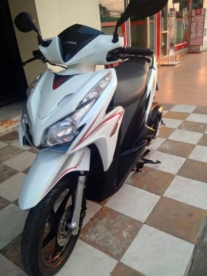 Honda Click 125 i ปี 2556 รุ่น idling stop ตัวท๊อป (ล้อแม็กซ์แท้) สวยหรูเว่อร์ นางฟ้าสุดๆ Honda Click 125 i ปี 2556 รุ่น idling stop ตัวท๊อป (ล้อแม็กซ์แท้) สวยหรูเว่อร์ นางฟ้าสุดๆ