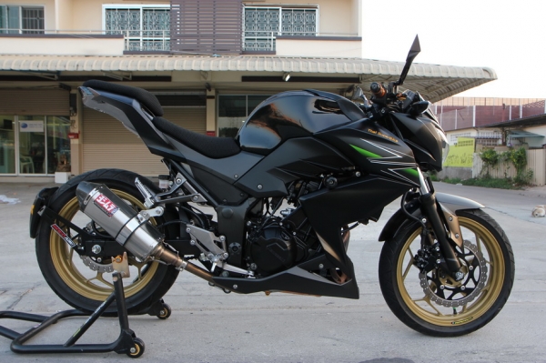 ขาย Kawasaki z250 ปี 2013 แต่งเต็ม ทะเบียนพร้อมโอน สภาพนางฟ้า