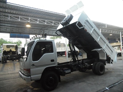 ขายรถ 4 ล้อไม่ติดเวลา รถดั้มพ์ เสริมกะบะข้าง ติดลิฟท์ท้าย