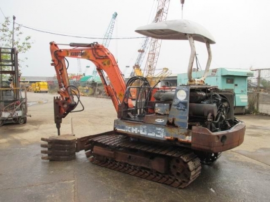 รถขุด KUBOTA KH 033 หัวเจาะกระแทก พร้อมบุ้งกี๋ รถขุด KUBOTA KH 033 หัวเจาะกระแทก พร้อมบุ้งกี๋