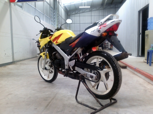 ขายHonda LS 125Rเครื่องเดิมแน่นมือเดียวเล่มชุดโอนครบ11,900บาท ขายHonda LS 125Rเครื่องเดิมแน่นมือเดียวเล่มชุดโอนครบ11,900บาท