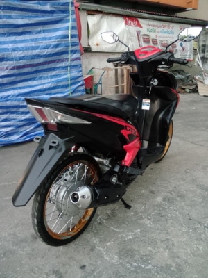 New Mio 125i เครื่องเดิมๆ แต่งสวยลงล้ออย่างเดียวครับ ราคาเบาๆครับ