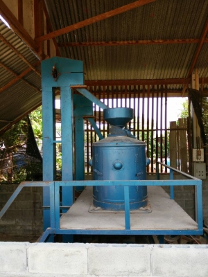 ขายโรงสีข้าวขนาด 2 หิน ไดร์ 5 แรง อุปกรณ์ทุกอย่างครบ