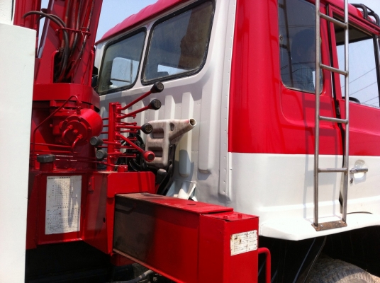 ฮีโน่  FF177 เครื่อง EH700 168 แรงม้า ตัวกระบะยาว  6.20 เมตร