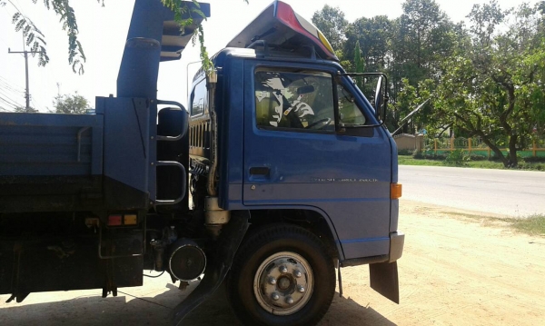 หกล้อ อีซูซุ NPR115แรง สั่งลุย ดั้มสามมิตรแท้ สภาพดีเดิมๆพร้อมลุย เล่มทะเบียนพร้อมโอน&hellip;ราคาต่อรองได้บริการขับส่งถึงบ้าน