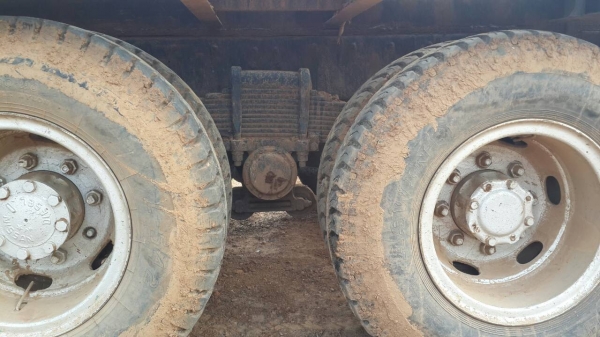 ขายรถบรรทุกแบ็คโฮ