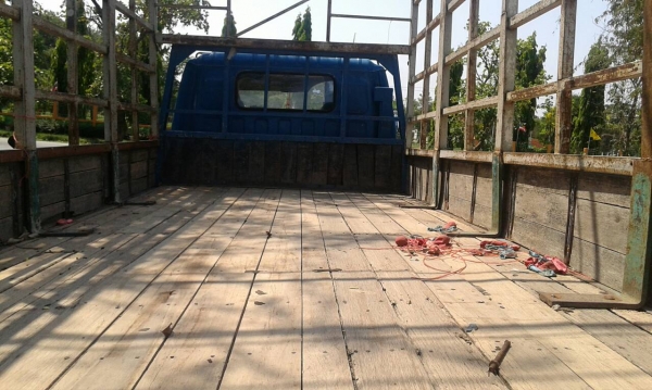 ขายหกล้อ อีซูซุ NPR-4BG1-125แรงยาว5เมตร พ.เวอร์ สภาพดีพร้อใช้งาน ทะเบียนพร้อมโอน