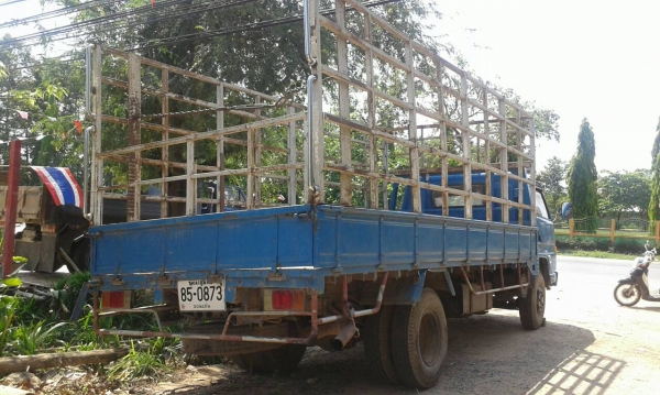 ขายหกล้อ อีซูซุ NPR-4BG1-125แรงยาว5เมตร พ.เวอร์ สภาพดีพร้อใช้งาน ทะเบียนพร้อมโอน