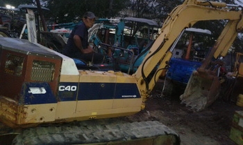 ขาย - รถขุด แบคโฮ pc40-6 komatsu เก่านอก แทรคยาง เฟรมสวย ไม่ผุ