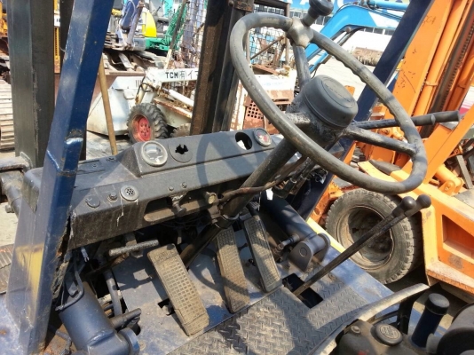 โฟล์คลิฟท์ โตโยต้า 2.5T โฟล์คลิฟท์ โตโยต้า 2.5T