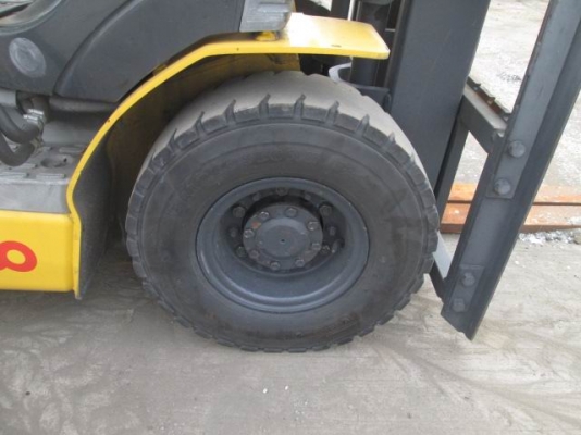 ขายรถยก1.5ตัน komatsuรุ่นใหม่ล่าสุดรุ่น18