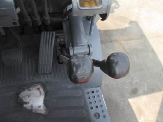 ขายรถยก1.5ตัน..รุ่นยอดนิยมรุ่น6....งายาว.ยาว.สไสด์ได้