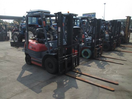 ขายรถยก1.5ตัน..รุ่นยอดนิยมรุ่น6....งายาว.ยาว.สไสด์ได้