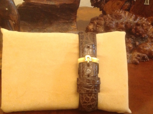 ขายนาฬิกาข้อมือชาย Vintage Omega ปี 1960 รุ่นยอดนิยมขาสิงห์ ของสะสมส่วนตัวเอาออกมาขาย